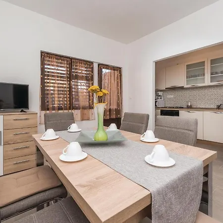 Sabunike V Holiday home Privlaka (Zadar)