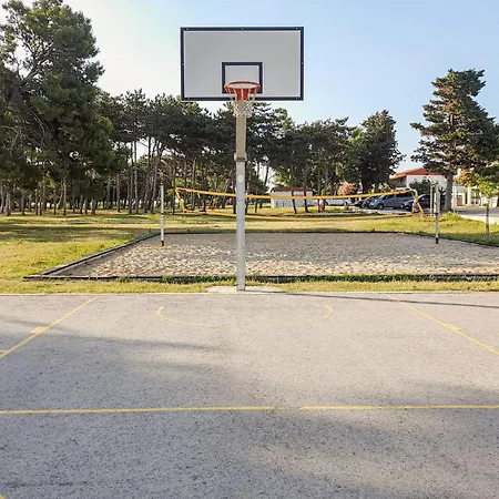Pet Friendly In With Wifi * Privlaka (Zadar)