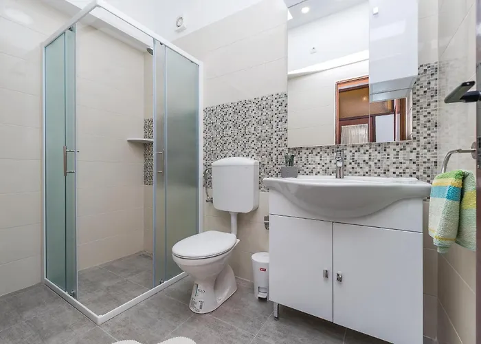 Holiday home Sabunike V